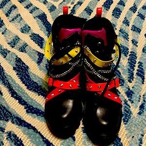 CAPE ROBBIN Remember your comfort Rap Up Shoes. Size 8